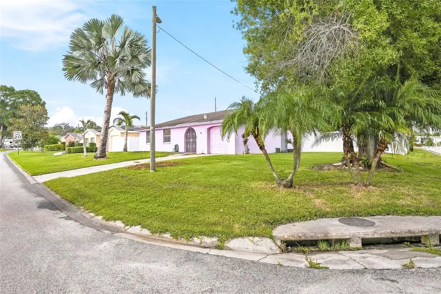 3118 River Cove Drive, Tampa, FL 33614 - #2