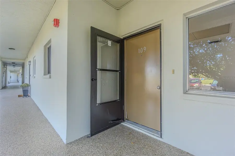 4595 Chancellor Street Ne #109, Saint Petersburg, FL 33703 - #3