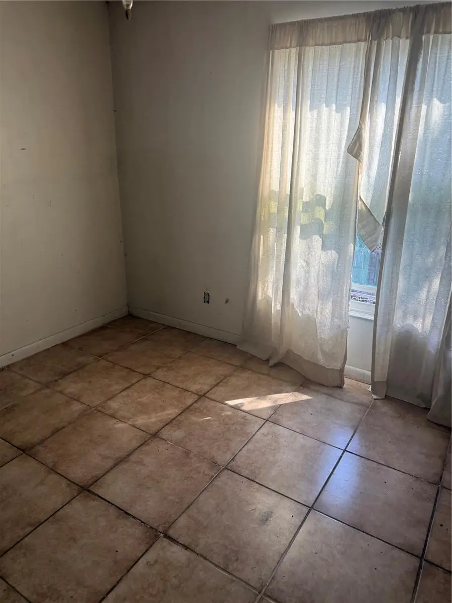 10219 N Ninevah Road, Tampa, FL 33617 - #3