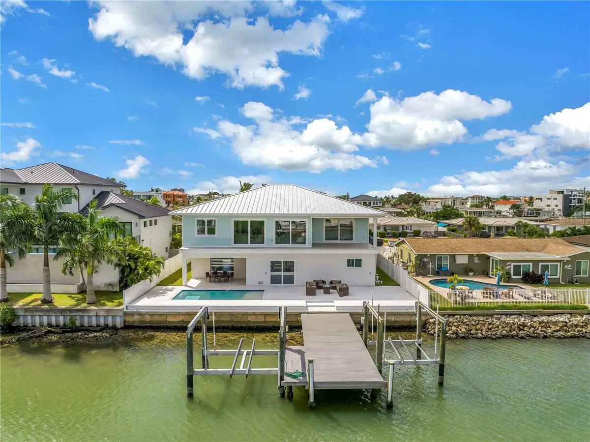7957 2nd Avenue S, Saint Petersburg, FL 33707 - #1