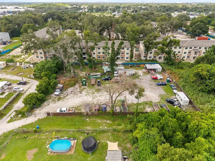 4707 E Henry Avenue, Tampa, FL 33610 - #2