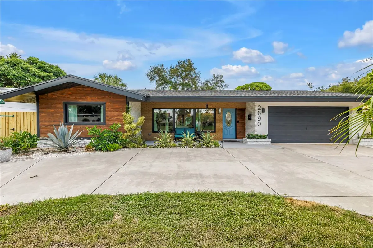 2690 65th Avenue S, Saint Petersburg, FL 33712 - #1