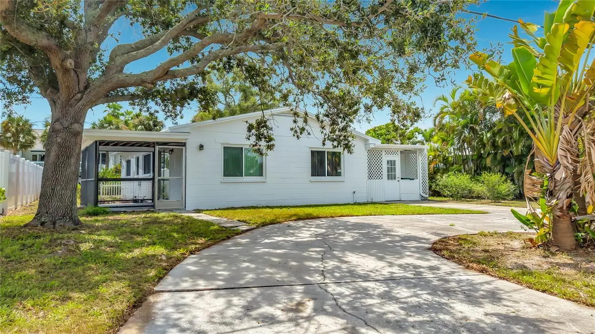 355 39th Avenue, Saint Pete Beach, FL 33706 - #1