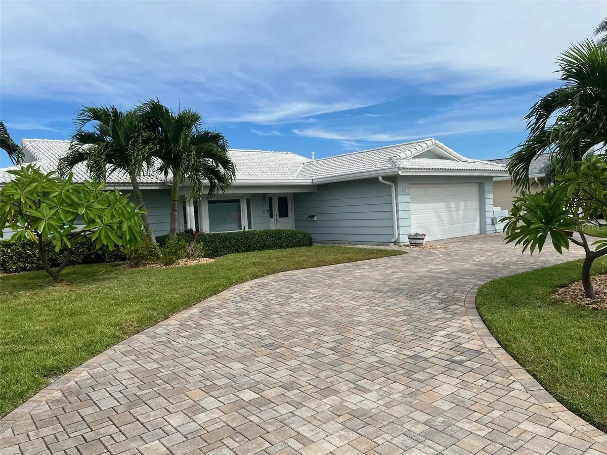 601 64th Avenue, Saint Pete Beach, FL 33706 - #1