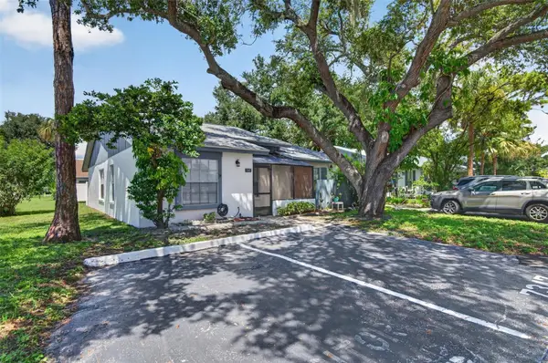 7347 Parkside Villas Drive, ST PETERSBURG, FL 33709