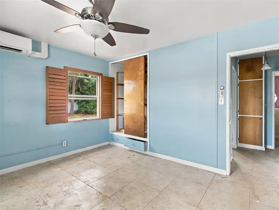 266 44th Avenue, Saint Pete Beach, FL 33706 - #3
