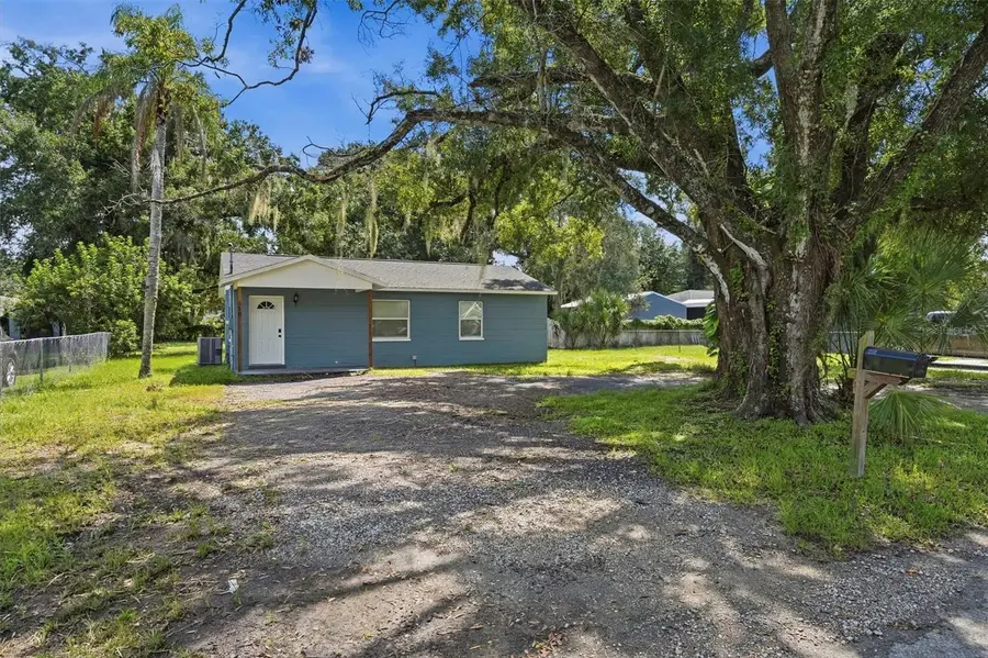 110 S Forest Street, Plant City, FL 33563 - #2