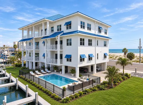 13655 Gulf Boulevard #201, MADEIRA BEACH, FL 33708
