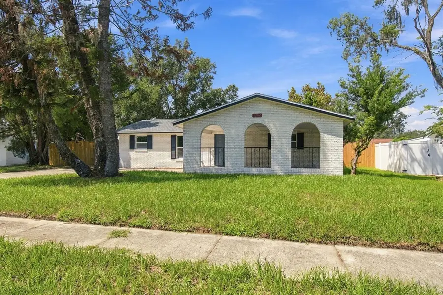 802 Walnut Drive, Seffner, FL 33584 - #2