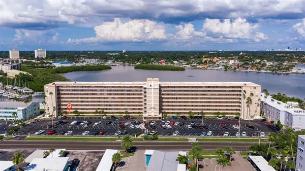 1847 Shore Drive S #202, SOUTH PASADENA, FL 33707