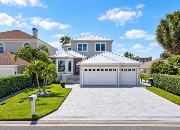 141 Bayside Drive, CLEARWATER, FL 33767