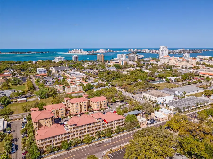 642 Wells Court #402, Clearwater, FL 33756 - #3