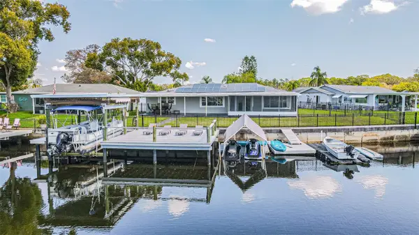 1125 Fernwood Drive, HOLIDAY, FL 34690