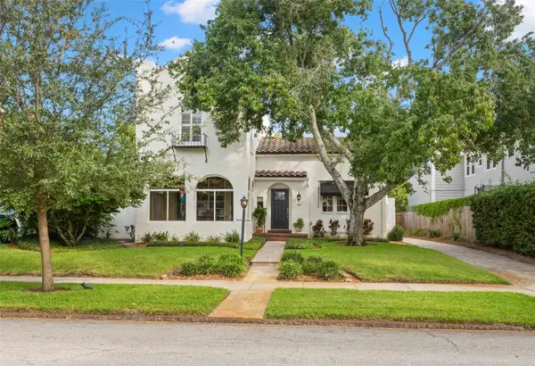 415 20th Avenue Ne, ST PETERSBURG, FL 33704