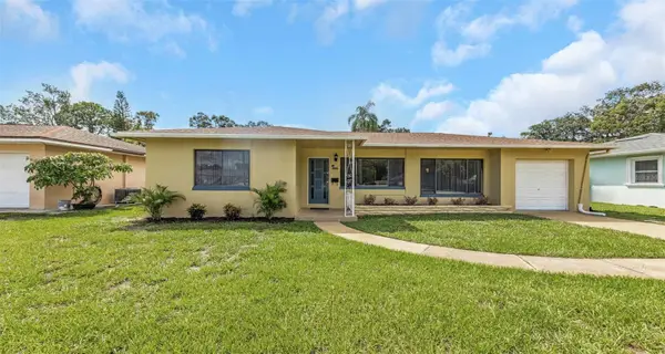 210 S Saturn Avenue, CLEARWATER, FL 33755