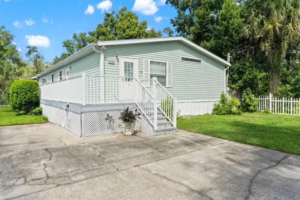6496 W Richard Drive, WEEKI WACHEE, FL 34607