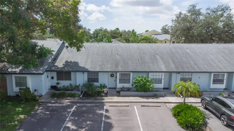 366 47th Avenue N #2, Saint Petersburg, FL 33703 - #2