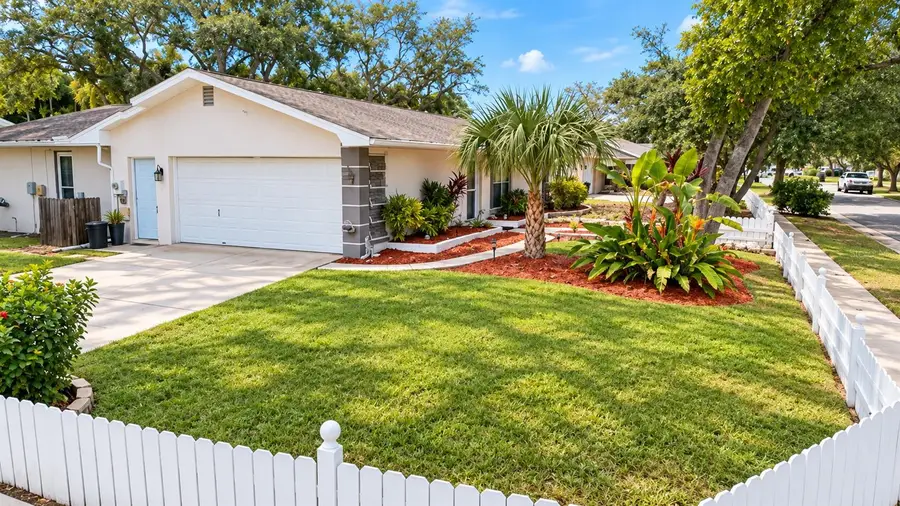 1000 Rosetree Lane, Tarpon Springs, FL 34689 - #2