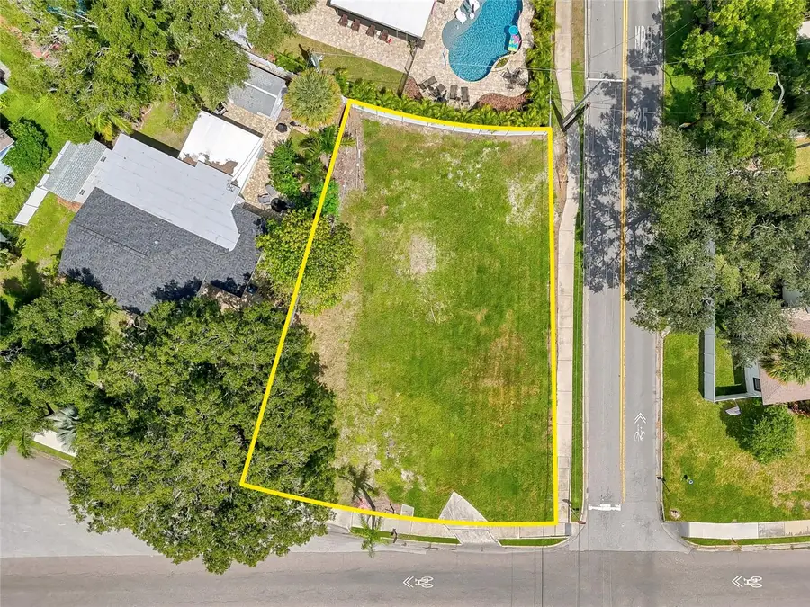 3622 W Tampa Circle, Tampa, FL 33629 - #2