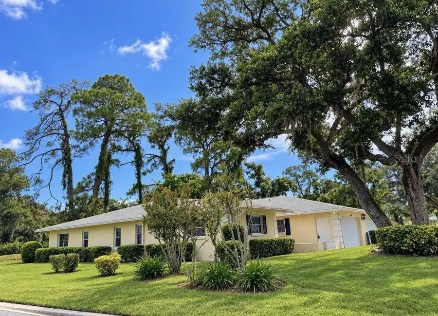 5624 Palm Aire Drive #V105, Sarasota, FL 34243 - #2