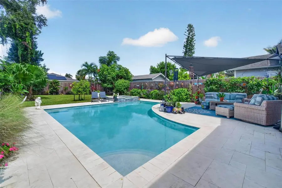 2318 7th Avenue W, Bradenton, FL 34205 - #2