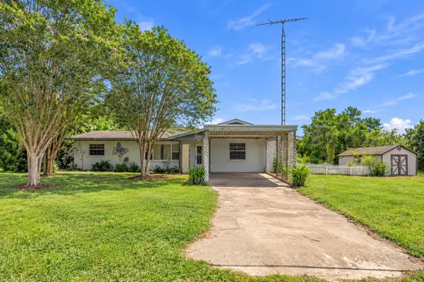 13463 SE 39th Court, BELLEVIEW, FL 34420
