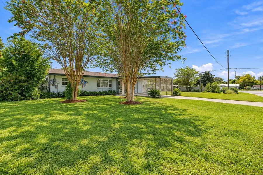 13463 SE 39th Court, Belleview, FL 34420 - #2