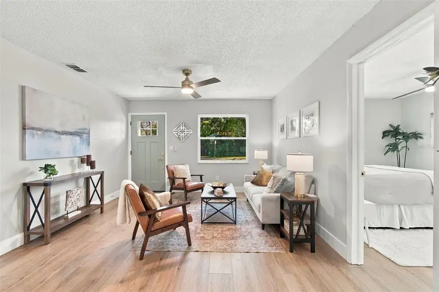 10506 Alambra Avenue, Tampa, FL 33619 - #3