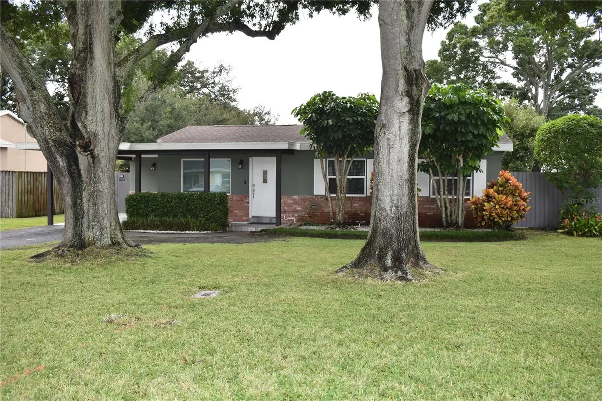 110 Royal Palms, Largo, FL 33771 - #1