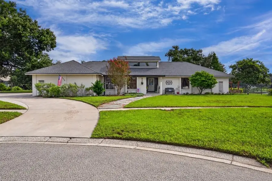 906 Retriever Avenue, Seffner, FL 33584 - #2