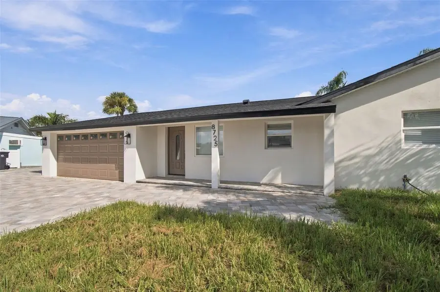 8725 Thornwood Lane, Tampa, FL 33615 - #3