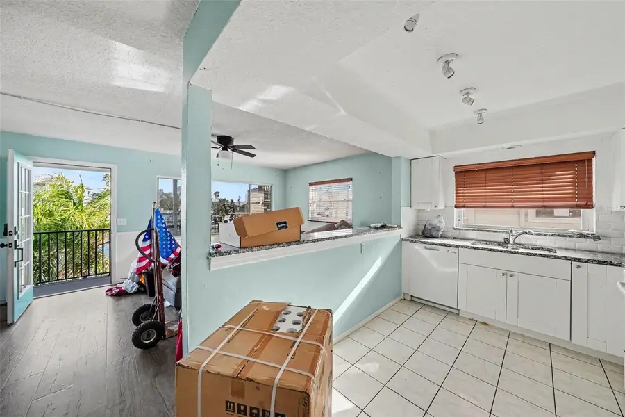 515 129th Avenue E, Madeira Beach, FL 33708 - #3