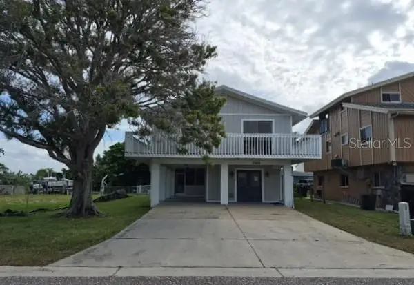 17603 1st Street E, ST PETERSBURG, FL 33708