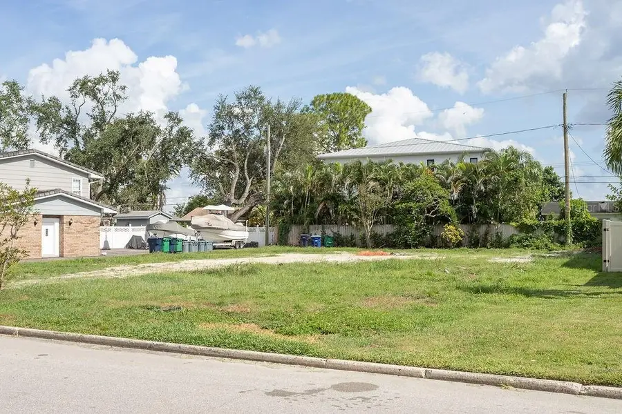 621 Hudson Avenue, Tampa, FL 33606 - #2