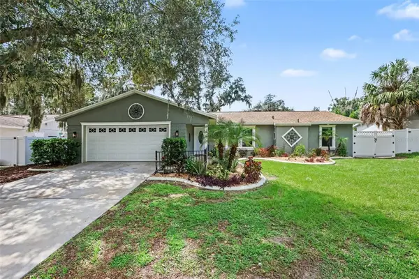 1308 Oakcrest Drive, BRANDON, FL 33510