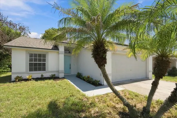352 Lake Daisy Circle, WINTER HAVEN, FL 33884