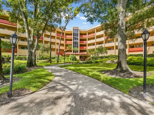 3076 Eastland Boulevard #203, CLEARWATER, FL 33761