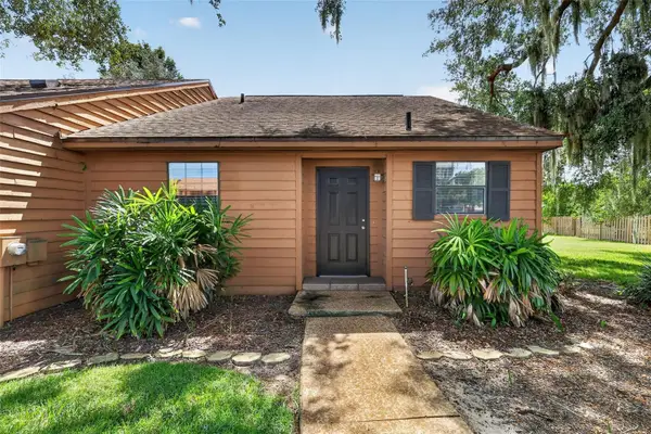 4 Cove Lane, EUSTIS, FL 32726