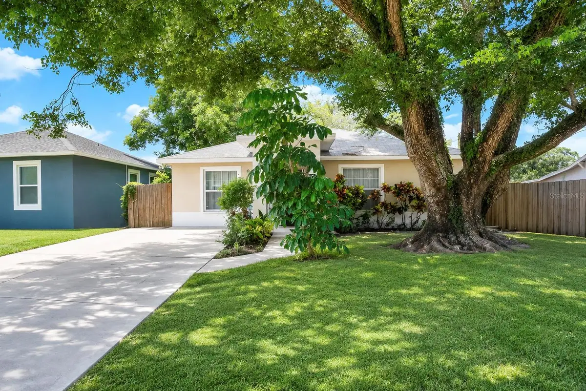 1120 11th Avenue S, Saint Petersburg, FL 33705 - #1