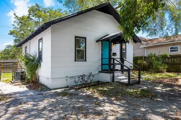 2518 5th Street S, ST PETERSBURG, FL 33705