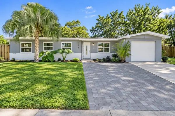 345 Country Club Drive, OLDSMAR, FL 34677