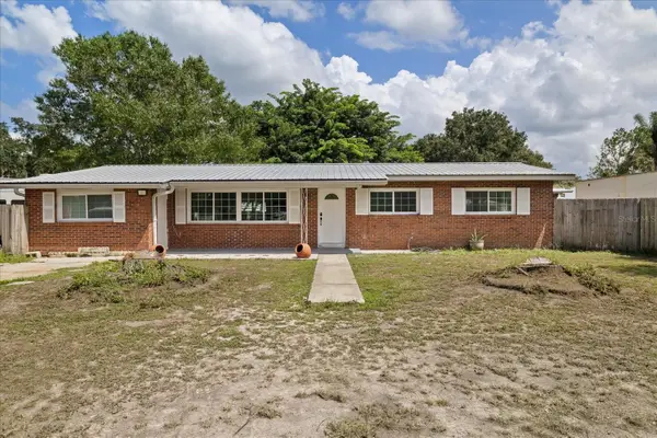 8125 N Socrum Loop Road, LAKELAND, FL 33809