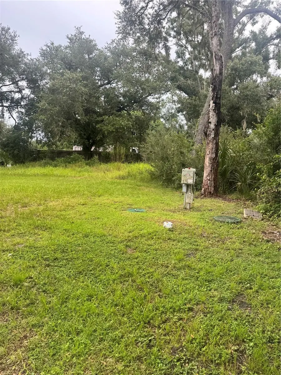 704 2nd Avenue Ne, Ruskin, FL 33570 - #3