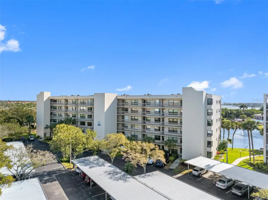 1316 Pasadena Avenue S #303, South Pasadena, FL 33707 - #2