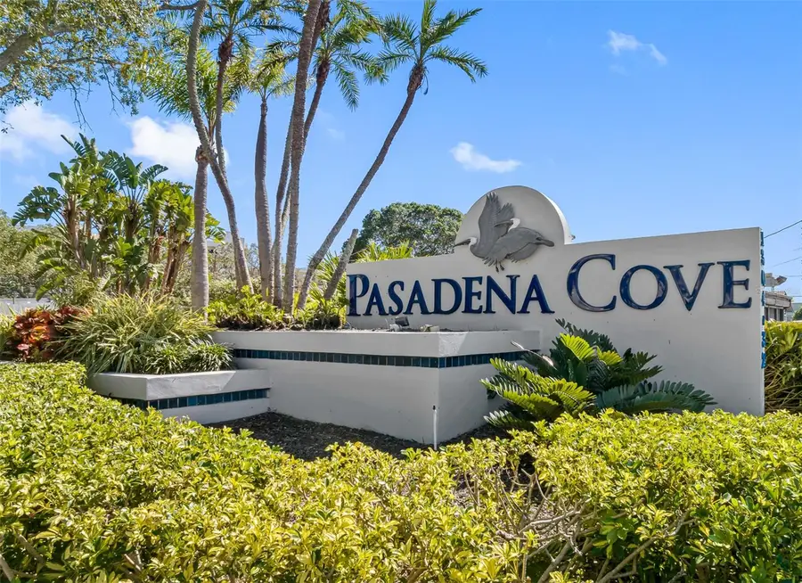 1316 Pasadena Avenue S #303, South Pasadena, FL 33707 - #3