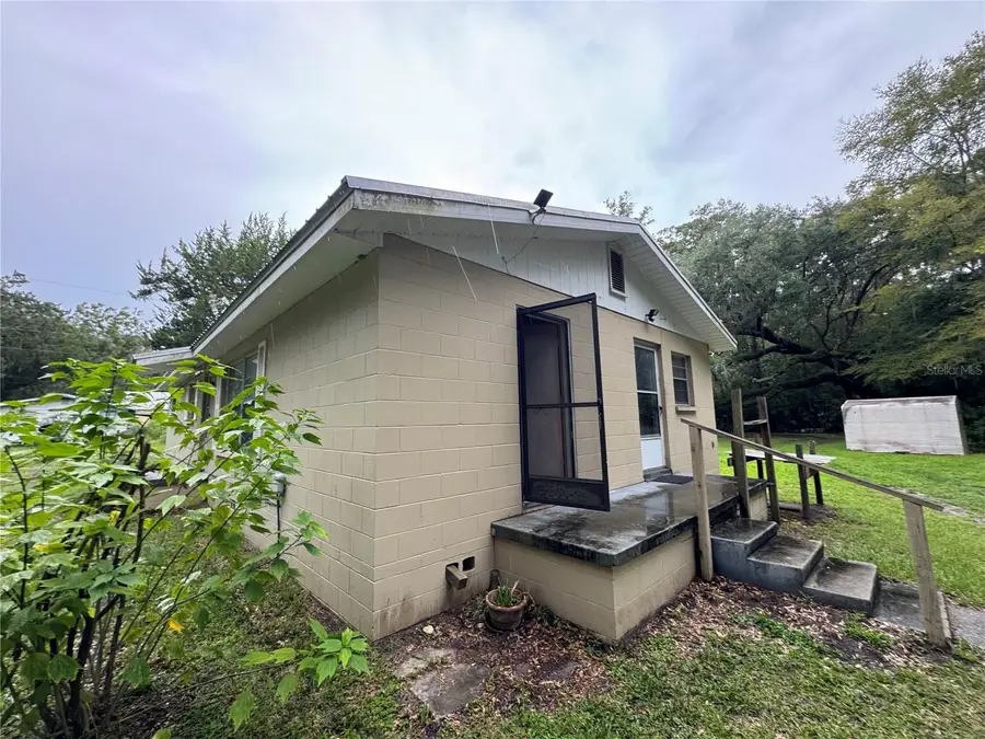 602 N Division Street, Micanopy, FL 32667 - #2