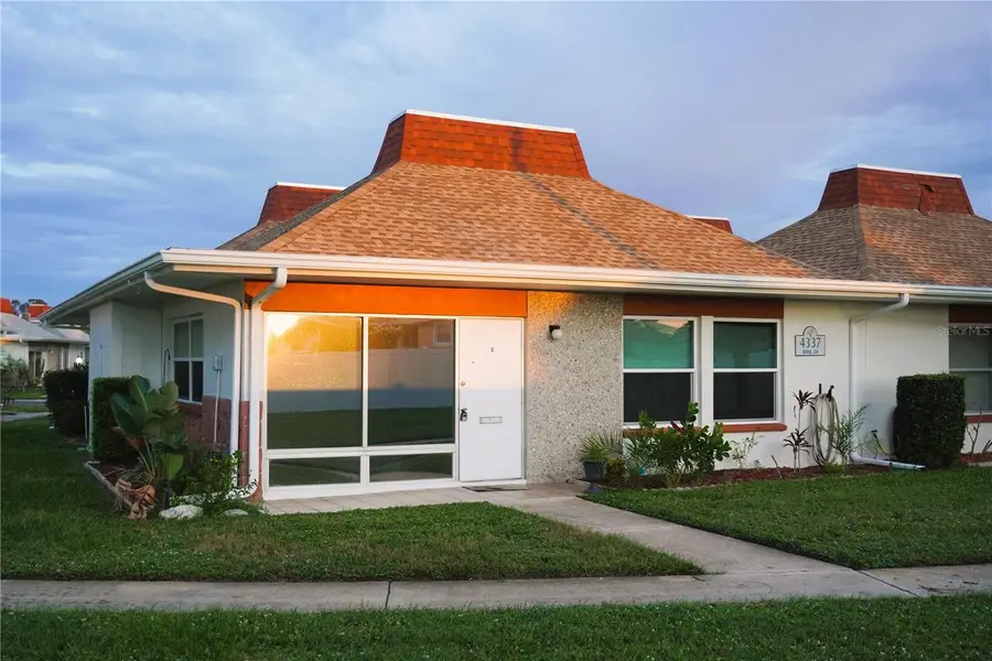 4337 Tahitian Gardens Circle #E, Holiday, FL 34691 - #3