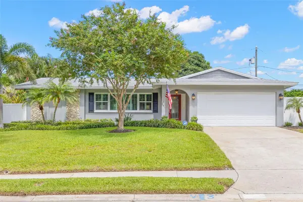 14271 Iroquois Avenue, LARGO, FL 33774