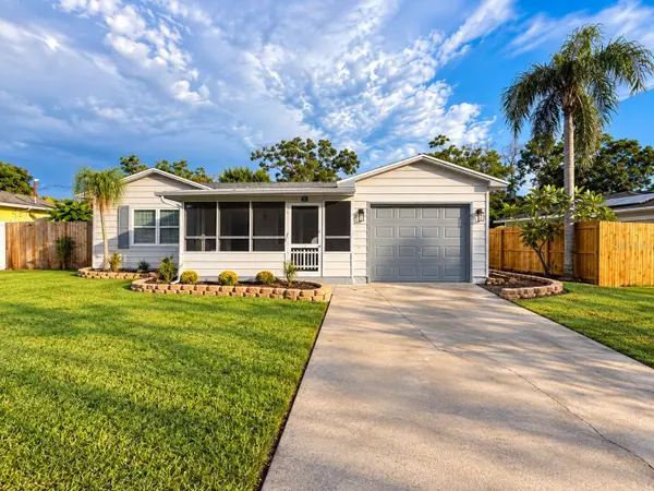109 W Grapefruit Circle, CLEARWATER, FL 33759