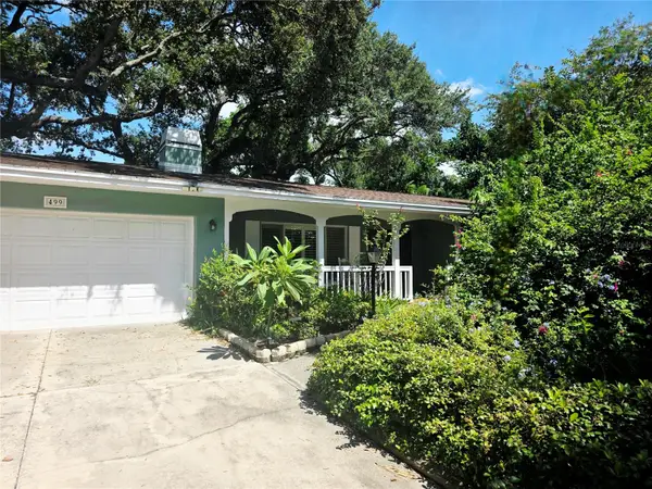 499 Jewel Court, BELLEAIR BLUFFS, FL 33770